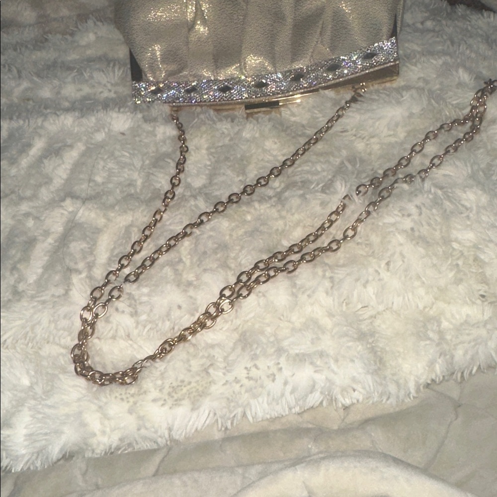 Gleaming Cream Clutch with Rhinestone Detail Detachabable D- Ring long chain. - Picture 5 of 5